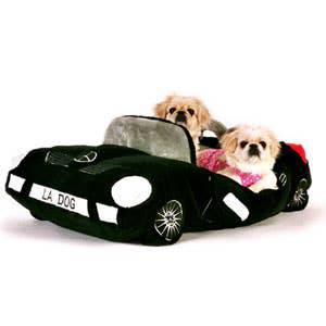 Haute Diggity Dog Haute Diggity Dog - Furcedes Car Bed Squeaker Dog Toy Soft, Washable Dog Bed