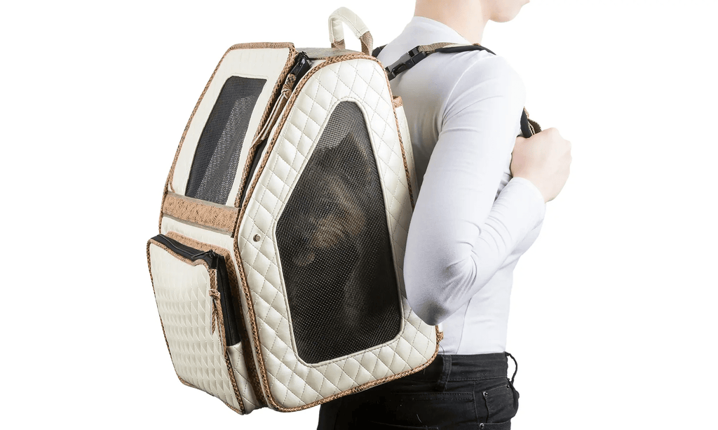 Petote Rio - Ivory Quilted with Snake Trim